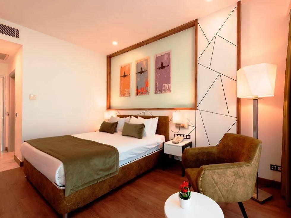 איסטמבול Isg Sabiha Goekcen Airport Hotel
